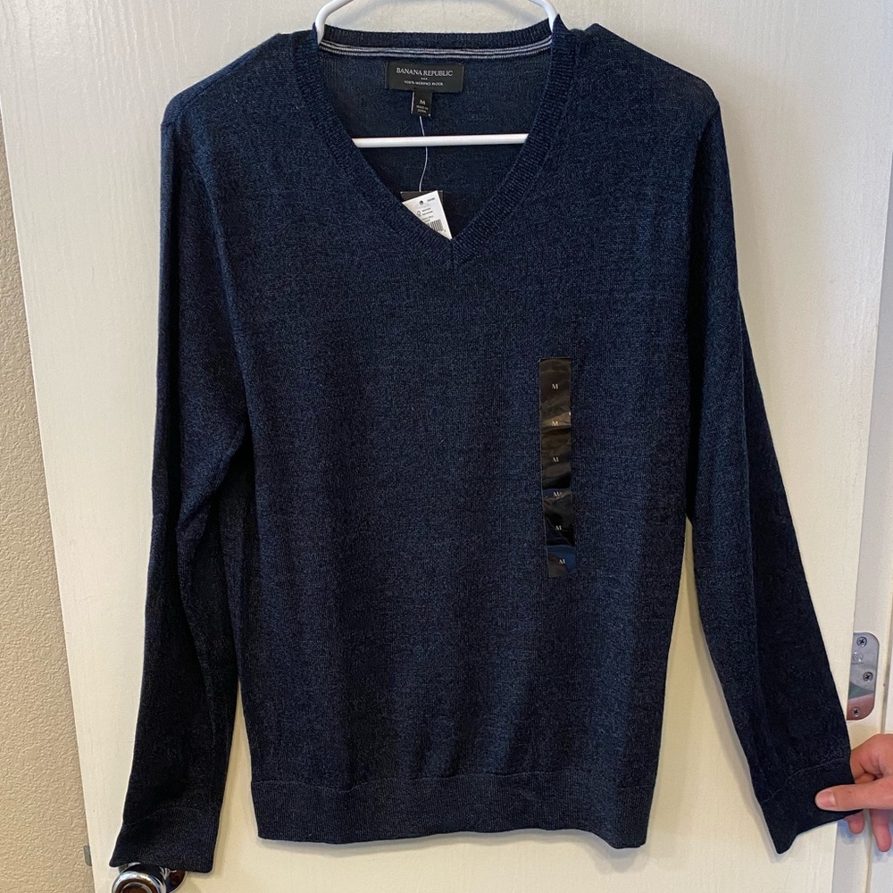 Banana Republic Merino Wool Sweater - Size Medium